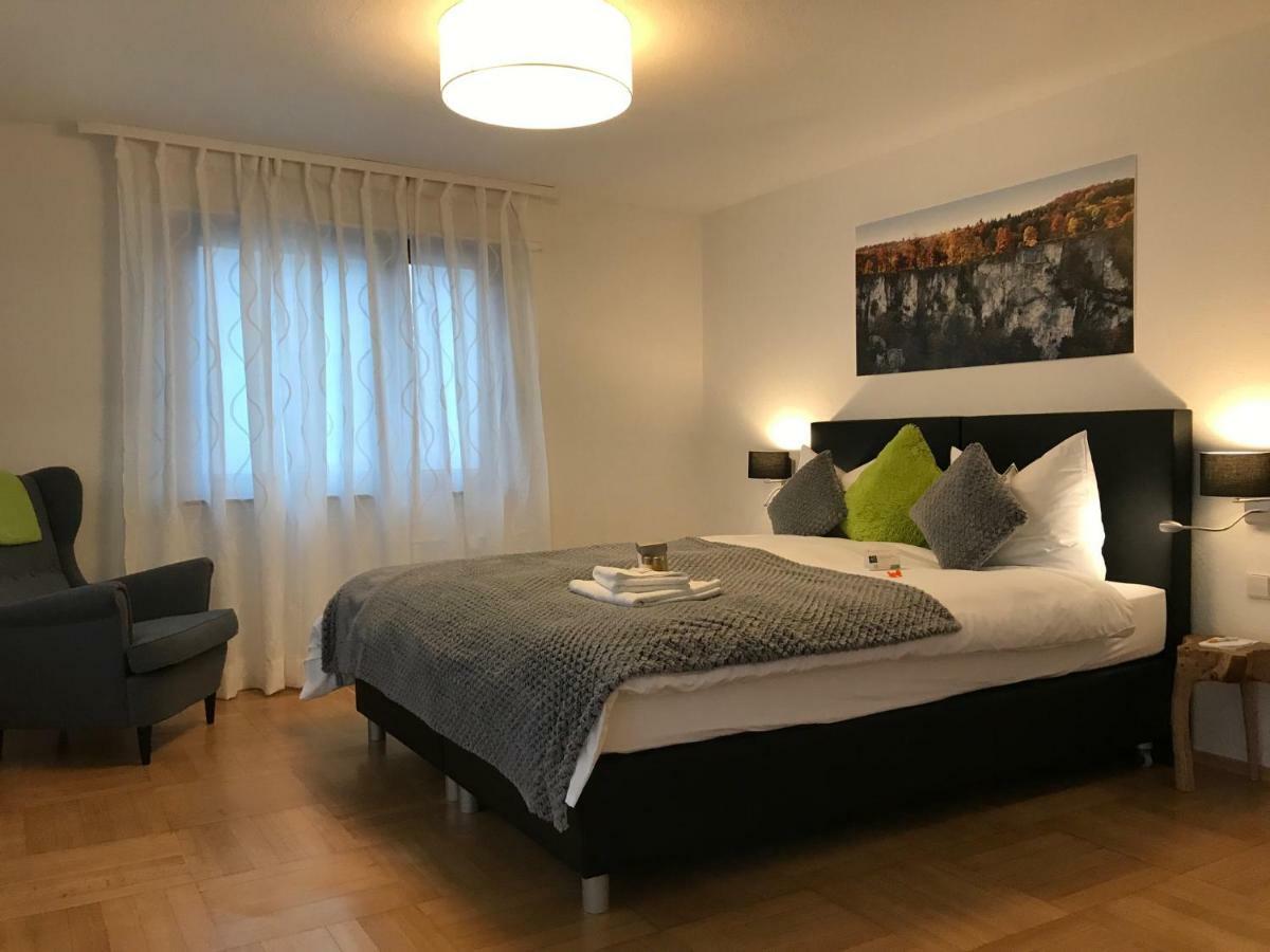 Ferienhaus Vier Jahreszeiten Bad Urach Zewnętrze zdjęcie